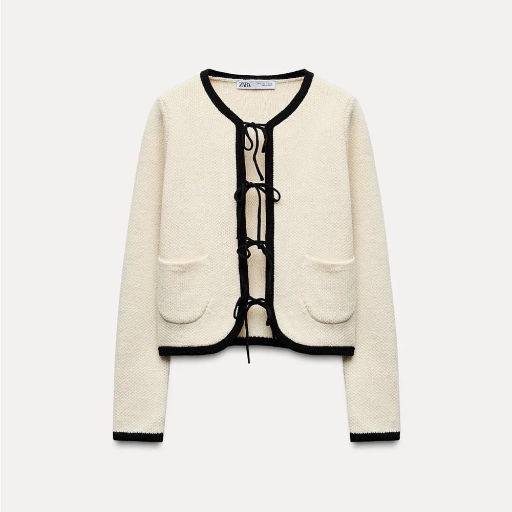 Zara Cream Sweater with Black Trim